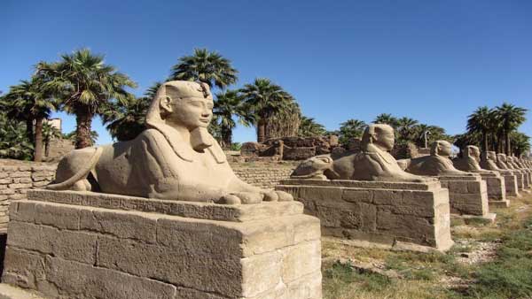Tagesausflug nach Luxor ab El Gouna mit Bus